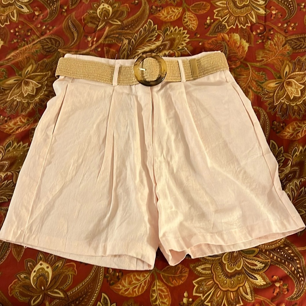 REDUCED Rockman’s Pink Linen Shorts w/ClamShell Buckle Woven Belt